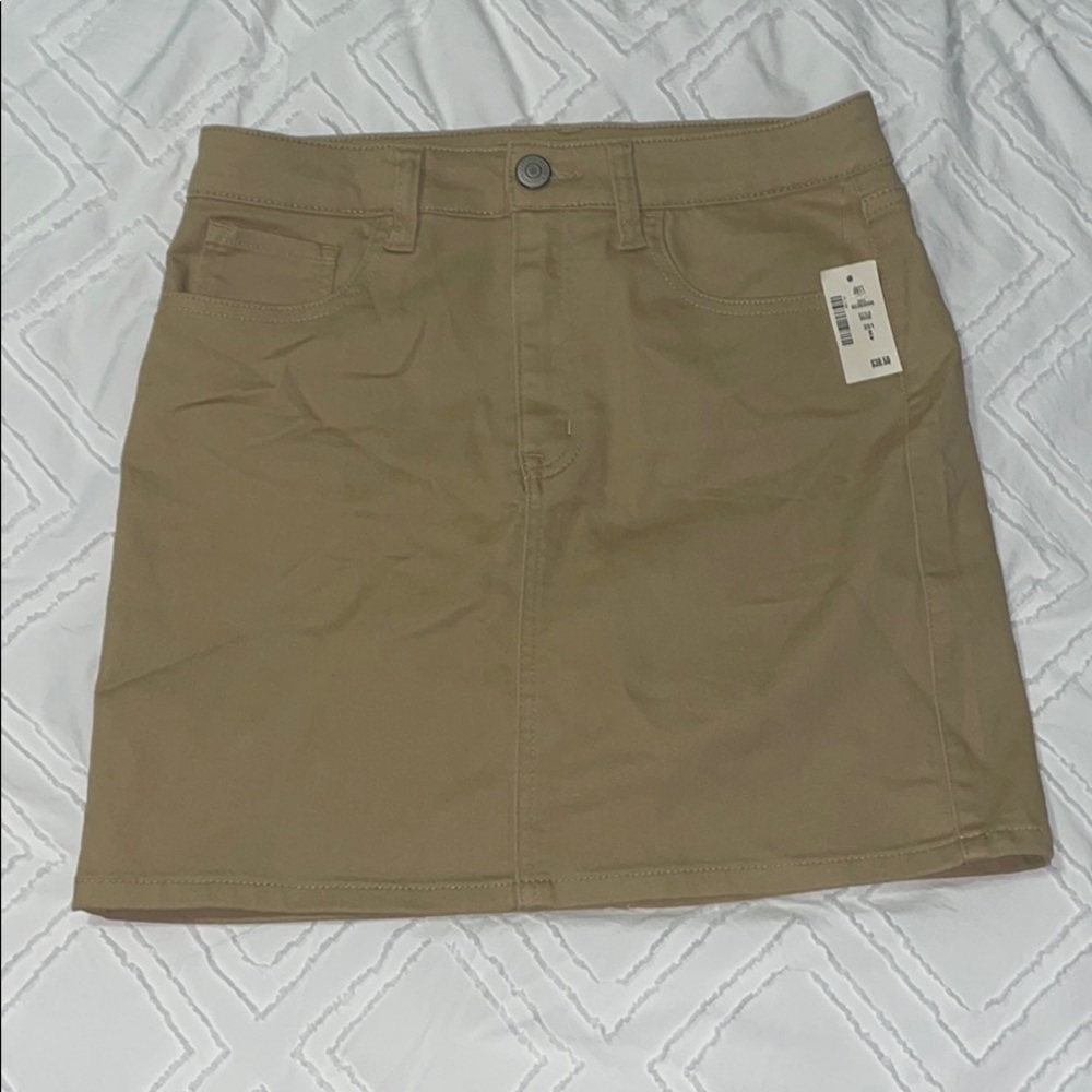 Khaki uniform skirt - Size 4